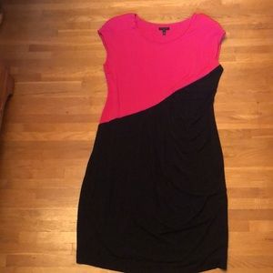 Escada Vintage Fuchsia and Black Dress